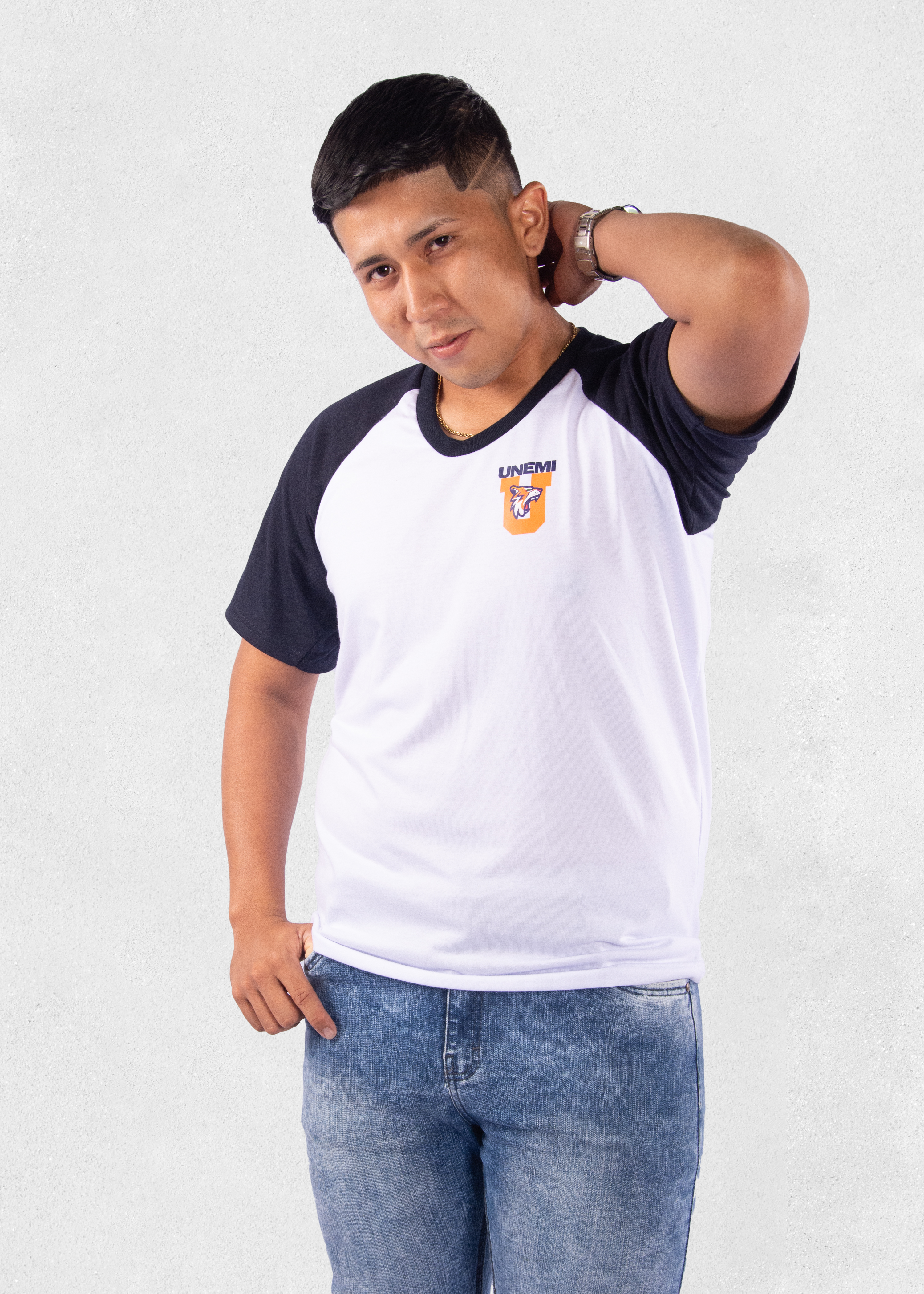 CAMISETA TIPO RANGLAN PARA HOMBRE